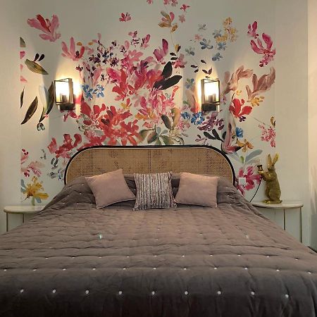 Apartment- La Rochelle Historic City Centre المظهر الخارجي الصورة